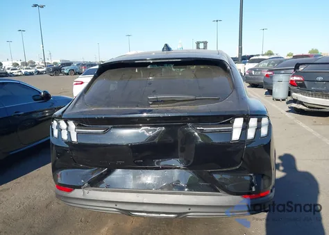 2025 Ford Mustang Mach-E Premium z USA, uszkodzony, nr VIN 3FMTK3R78SMA29797